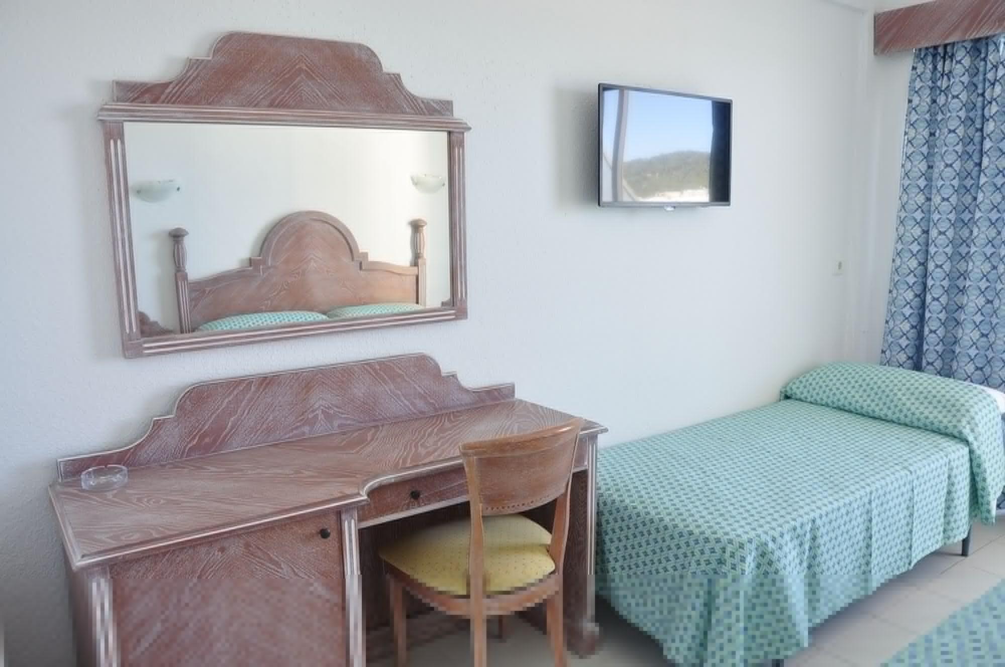 Hotel Neptuno Ибиса Екстериор снимка