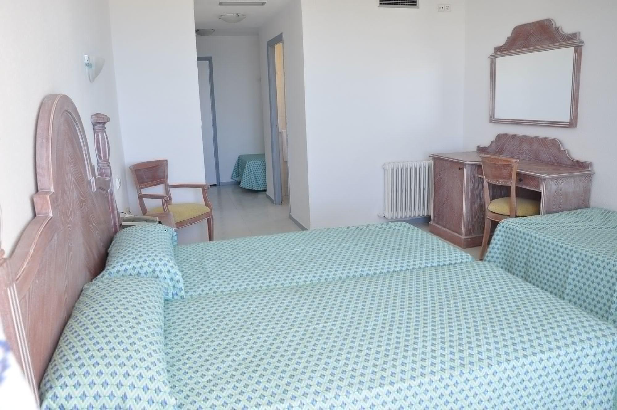 Hotel Neptuno Ибиса Екстериор снимка