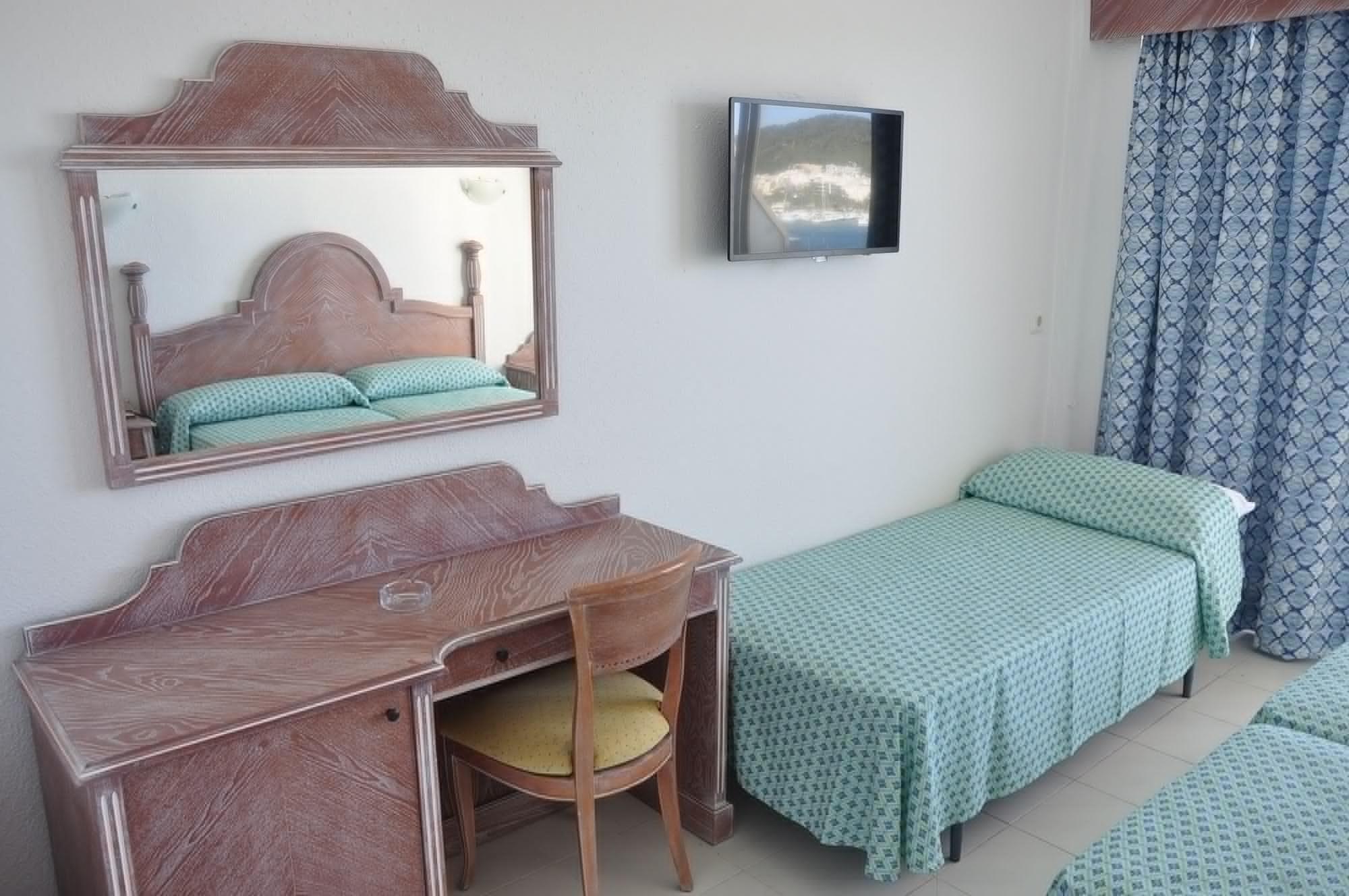 Hotel Neptuno Ибиса Екстериор снимка