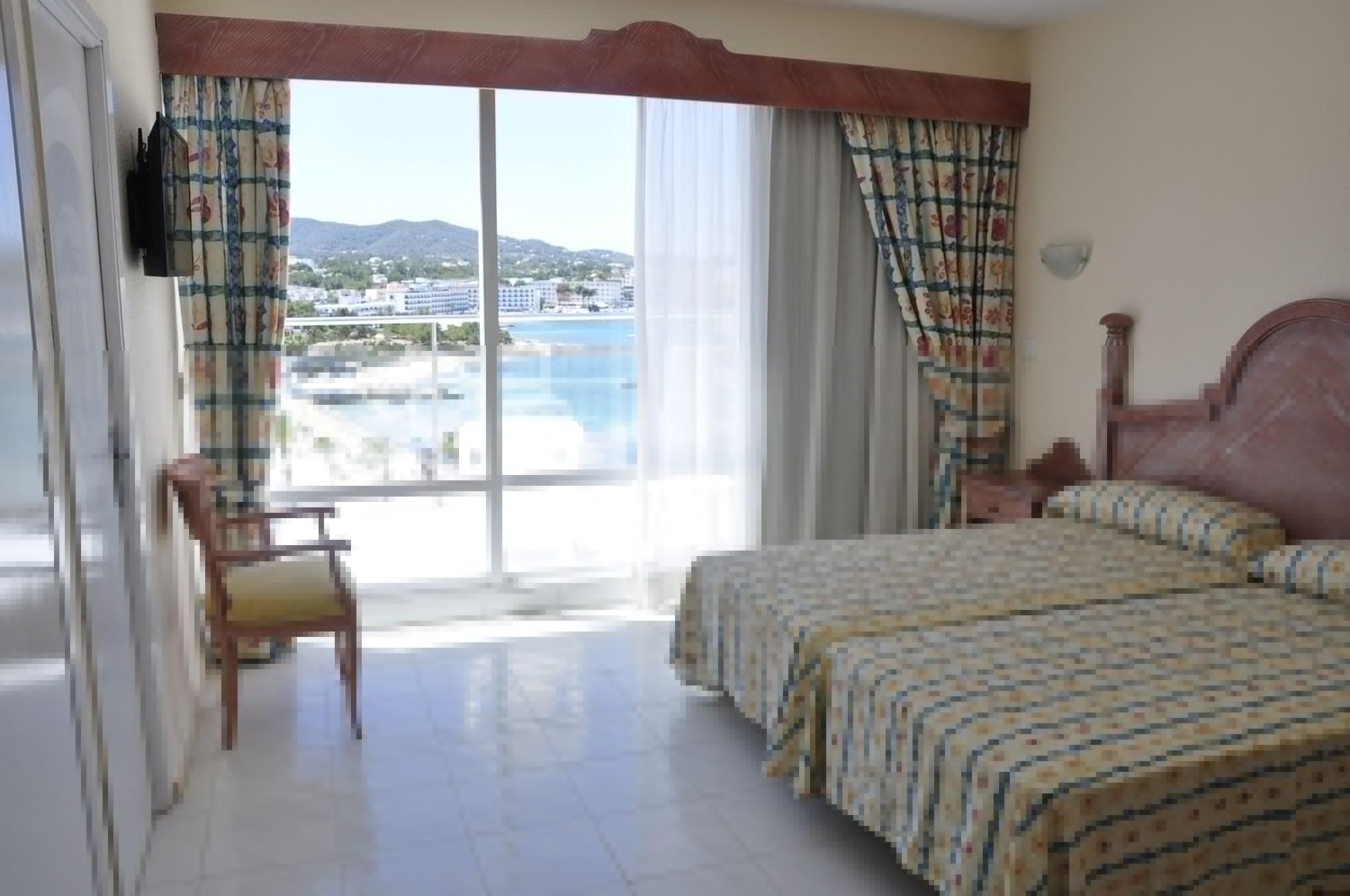 Hotel Neptuno Ибиса Екстериор снимка