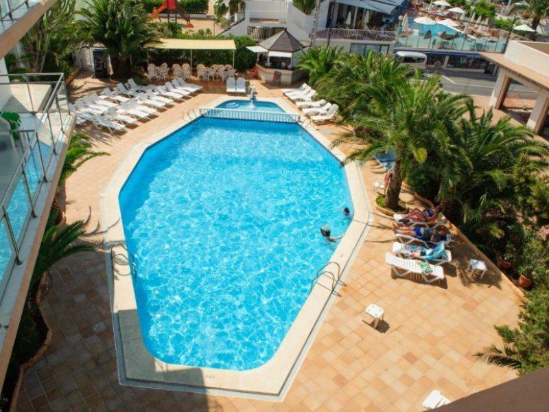 Hotel Neptuno Ибиса Екстериор снимка