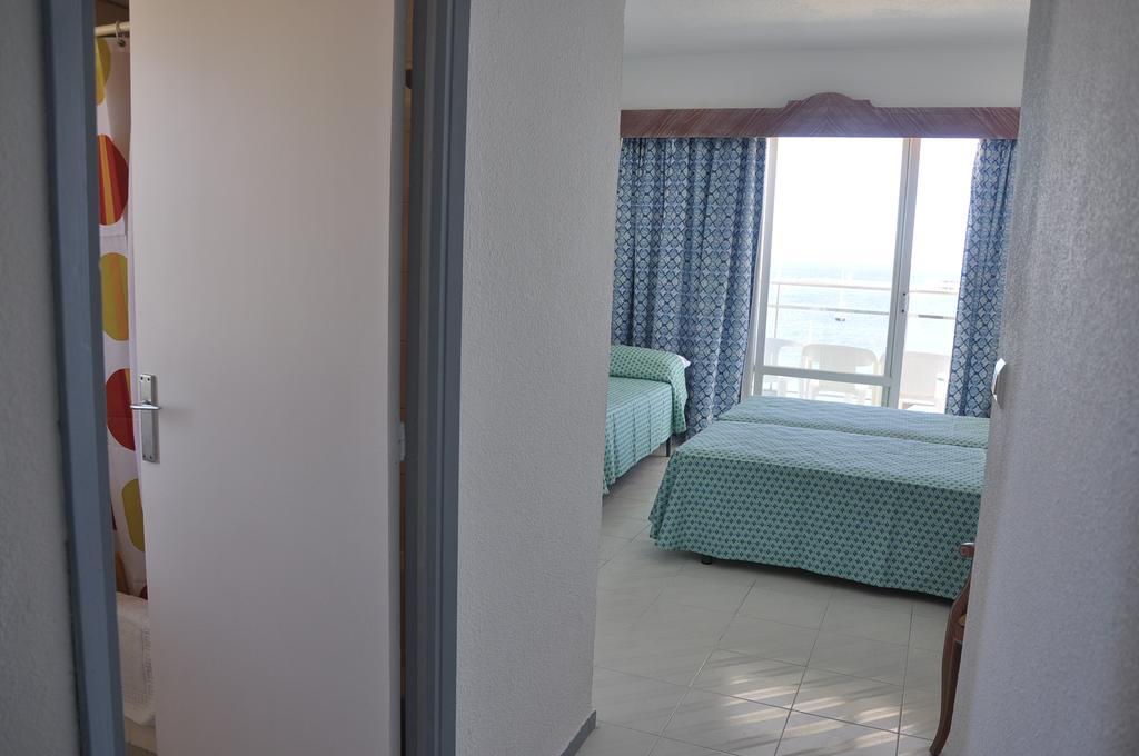 Hotel Neptuno Ибиса Екстериор снимка