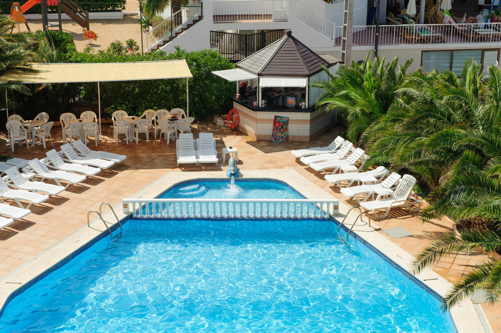 Hotel Neptuno Ибиса Екстериор снимка