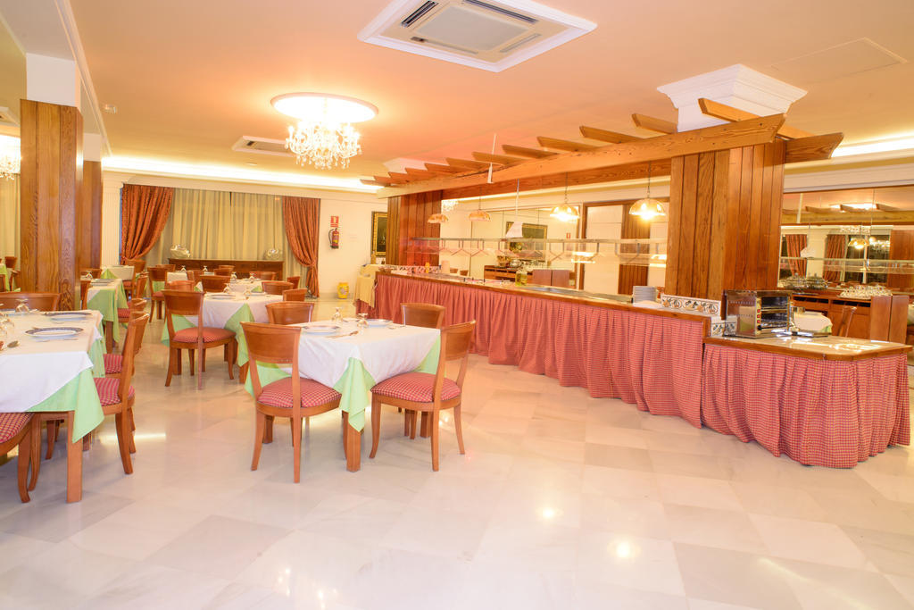 Hotel Neptuno Ибиса Екстериор снимка