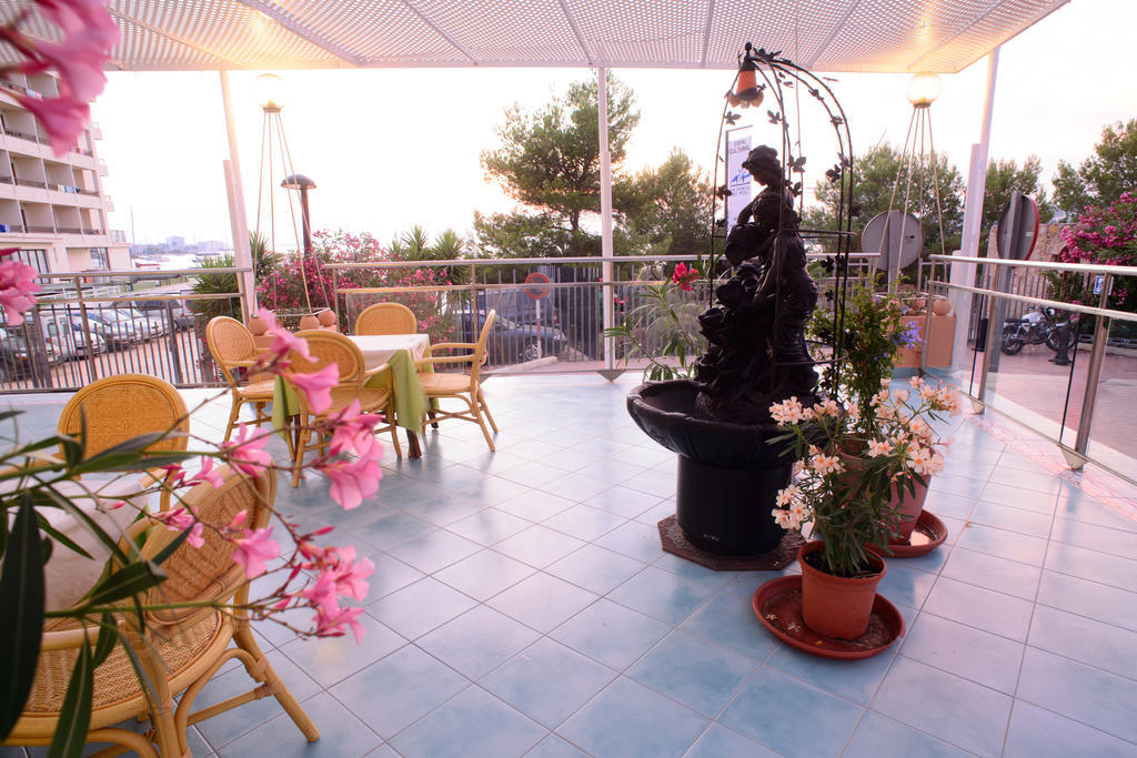 Hotel Neptuno Ибиса Екстериор снимка